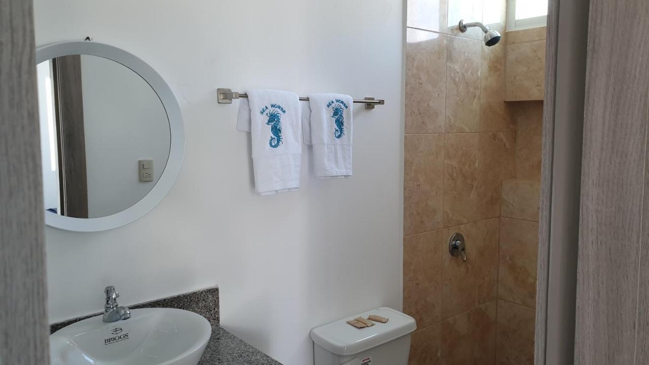 Sea Horse Apartment Salinas  Exterior photo